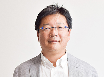 人と医療の架け橋となる<br />
テクノロジー<br />
